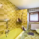 Апартаменты Karle *