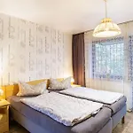 Karle Апартаменты *
